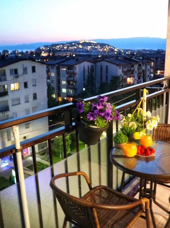 Nadia Apartment Ohrid With Lake View Dış mekan fotoğraf